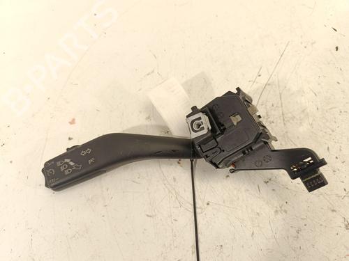 Used Steering column stalk SEAT LEON (1P1) [2005-2013]  26501882