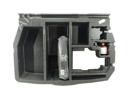 other-toyota-c-hr-_x1_-2016-36280126 main image