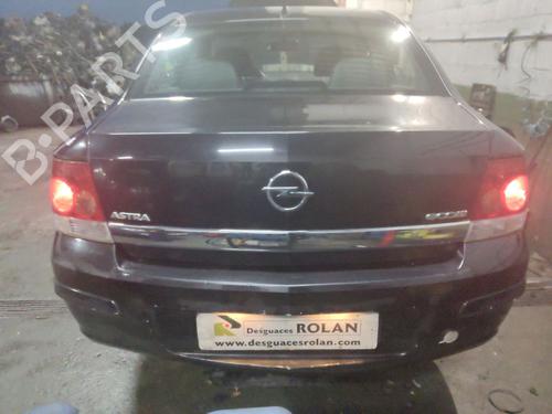 Injector OPEL ASTRA H CLASSIC Saloon (A04) 1.7 CDTI (L69) | BP28128881M100 