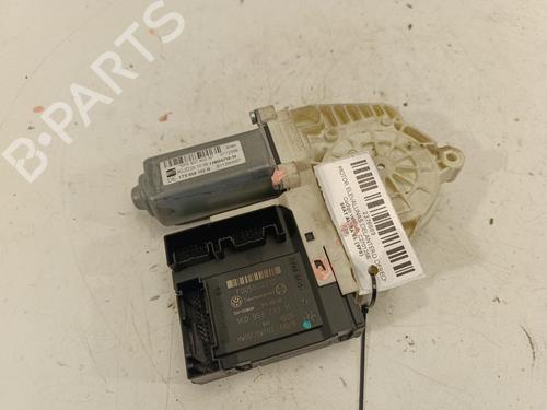 Rudehejsemotor forskærm højre SEAT ALTEA XL (5P5, 5P8) [2006-2015]  26558419