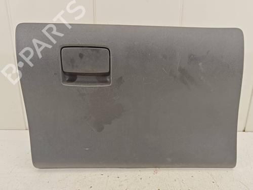 Used Glove box SEAT IBIZA III (6L1) 1.4 16V (75 hp) 12547401