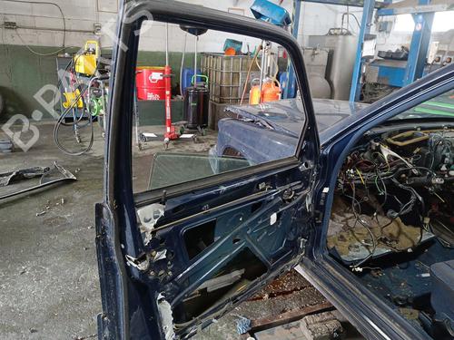 Left front door MERCEDES-BENZ 190 (W201) E 1.8 (201.018) | BP28545138C2