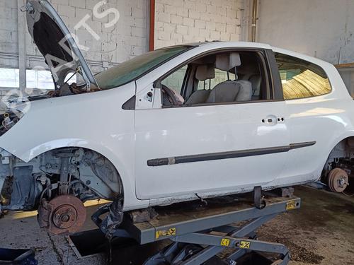 Headlight switch RENAULT CLIO III (BR0/1, CR0/1) 1.5 dCi (C/BR0G, C/BR1G) | BP27575413I24 