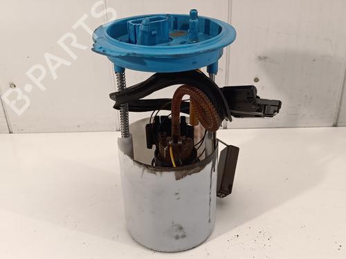 Used Fuel pump SEAT ALTEA XL (5P5, 5P8) 1.4 TSI (125 hp) 15599876