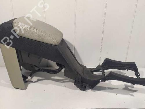 Armrest / Center console SAAB 9-3 (YS3F, E79, D79, D75) 1.9 TiD (150 hp) 7152471