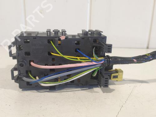 Fuse box PEUGEOT 208 I (CA_, CC_) 1.2 VTI 82 | BP7665472E1 