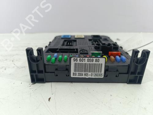 Fuse box CITROËN C5 II (RC_) 1.6 HDi (RC8HZB) | BP31091880E1 - Image 2