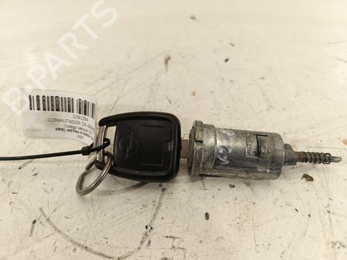 Used Ignition barrel OPEL ASTRA G Saloon (T98) 1.7 TD (F69) (68 hp) 28710611