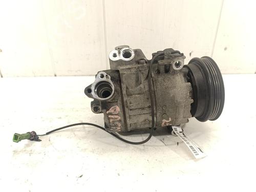 Compressore A/C VW PASSAT B5.5 (3B3) 1.9 TDI (101 hp) 30006178