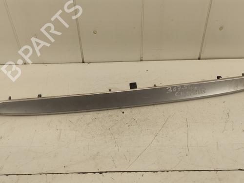 Used Tailgate handle PEUGEOT 307 SW (3H) [2002-2009]  8677514
