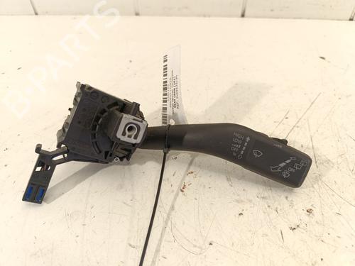 Used Steering column stalk SEAT LEON (1P1) 1.9 TDI (105 hp) 26549647