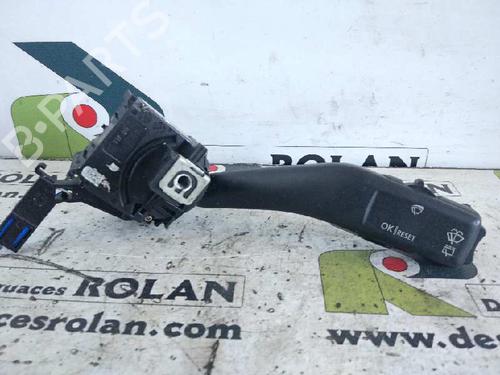 Used Steering column stalk SEAT LEON (1P1) [2005-2013]  4055200