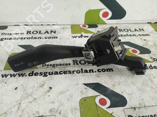 Used Steering column stalk VW GOLF V (1K1) [2003-2010]  4065689