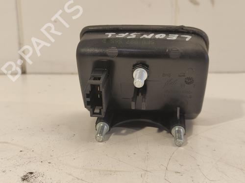 Tailgate handle SEAT LEON (5F1) 2.0 TSI | BP9542430C132 