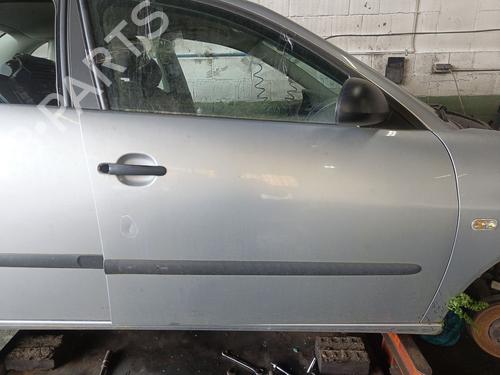 right-front-door-seat-cordoba-6l2-2002-2003-2004-2005-2006-2007-2008-2009-30808920 main image