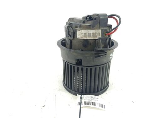 Used Heater blower motor PEUGEOT 208 I (CA_, CC_) [2012-2021]  30923921