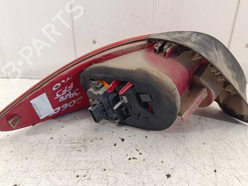 Right taillight PEUGEOT 206 CC (2D) 1.6 16V (2DNFUF, 2DNFUR) | BP12547186C35 