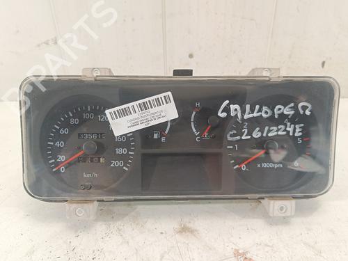 Used Instrument cluster HYUNDAI GALLOPER II (JK-01) 2.5 TD intercooler (99 hp) 25010645