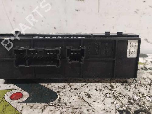 Left front window switch NISSAN JUKE (F15) 1.5 dCi | BP6012419I27 