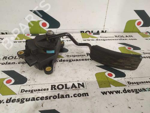 Used Pedal RENAULT CLIO III (BR0/1, CR0/1) 1.5 dCi (C/BR0G, C/BR1G) (68 hp) 4470944