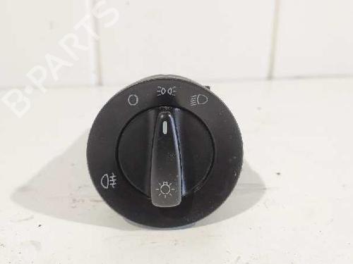Used Headlight switch VW GOLF IV (1J1) 1.9 TDI (90 hp) 6089134