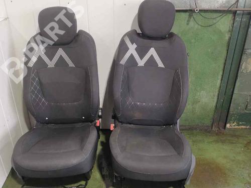 Used Seats set Seats set RENAULT CAPTUR I (J5_, H5_) 0.9 TCe 90 (90 hp) 7184416 7184416