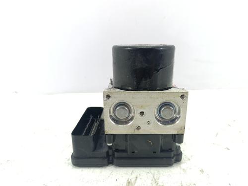 Used ABS pump VOLVO V60 I (155) D2 (120 hp) 31091945