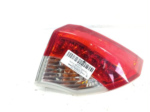 right-taillight-renault-laguna-iii-bt01-2007-2008-2009-2010-2011-2012-2013-2014-2015-40184021 main image