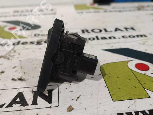 Left front window switch FORD KA (RU8)  | BP6082276I27 