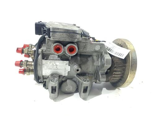 Used Injection pump AUDI A6 C5 (4B2, 4B4) 2.5 TDI (150 hp) 30744556