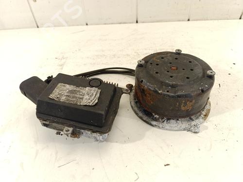 Radiator fan MERCEDES-BENZ E-CLASS (W211) E 400 CDI (211.028) | BP30083525M35