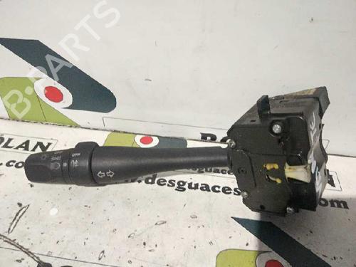 Used Headlight switch NISSAN VANETTE CARGO Bus (HC 23) [1994-2001]  4055546