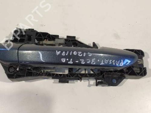 Used Rear right exterior door handle VW PASSAT B6 (3C2) 2.0 TDI (110 hp) 6080431