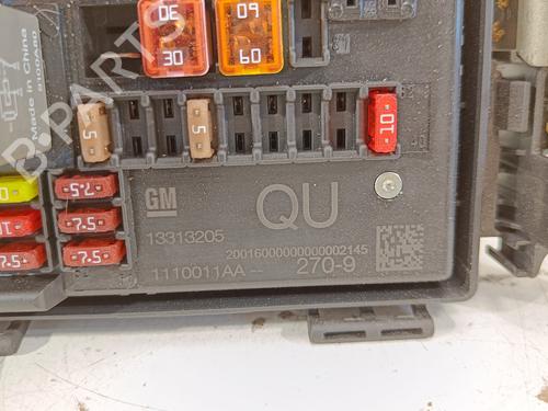 Fuse box OPEL ASTRA J (P10)  | BP10658094E1 