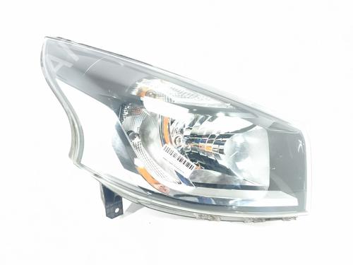 Used Right headlight Right headlight RENAULT TRAFIC III Van (FG_) 1.6 dCi 95 (FGMJ, FGMR) (95 hp) 33434569 33434569