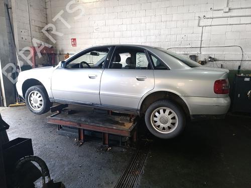 Peças AUDI A4 B5 (8D2) 1.9 TDI (110 hp) 4397665