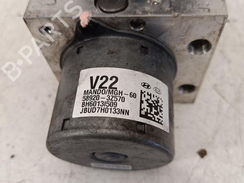 Used ABS pump HYUNDAI i40 I (VF) [2012-2019]  10777393