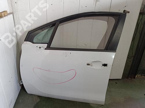 Used Left front door Left front door PEUGEOT 208 I (CA_, CC_) 1.0 VTi (68 hp) 10498529 10498529