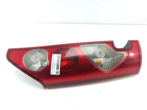 Feu arrière droit RENAULT KANGOO / GRAND KANGOO II (KW0/1_) 1.5 dCi 85 (KW0K, KW0L, KW0B) (86 hp) 32361317
