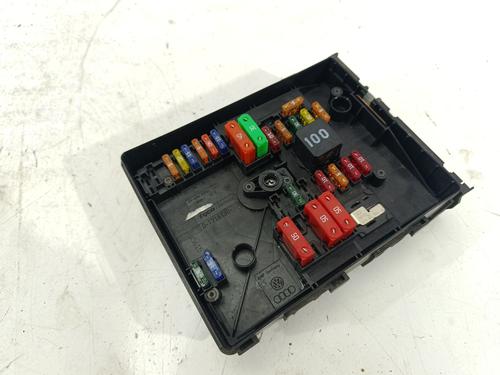 fuse-box-vw-golf-vi-5k1-2008-2009-2010-2011-2012-2013-2014-32206636 main image