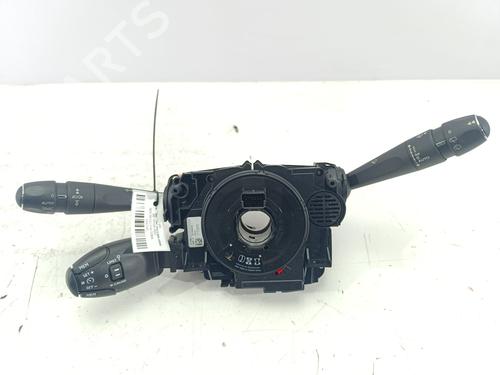 Used Switch PEUGEOT 3008 II SUV (MC_, MR_, MJ_, M4_) 1.6 BlueHDi 120 (120 hp) 31083719
