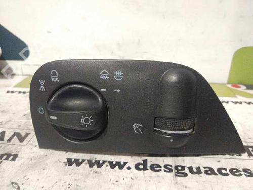 Used Headlight switch SEAT IBIZA II (6K1) [1993-2002]  4055208