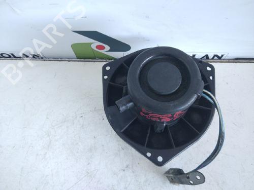 Used Heater blower motor FORD MAVERICK (UDS, UNS) 2.7 TD (100 hp) 24681122