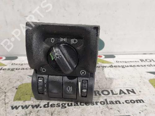 Used Headlight switch OPEL VECTRA B (J96) [1995-2004]  4947002
