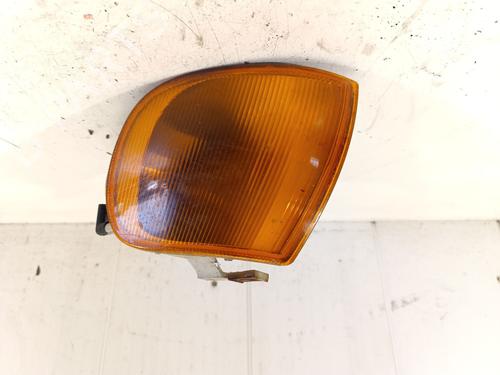 Used Left front indicator VW POLO III (6N1) 64 1.9 D (64 hp) 25742783
