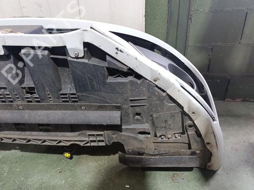 Front bumper RENAULT MEGANE IV Hatchback (B9A/M/N_) 1.5 dCi 90 (B9A1) | BP28812770C7 