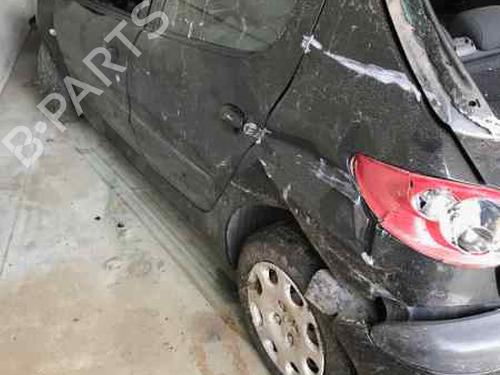 Fuse box PEUGEOT 206 Hatchback (2A/C) 1.4 HDi eco 70 | BP5567585E1 