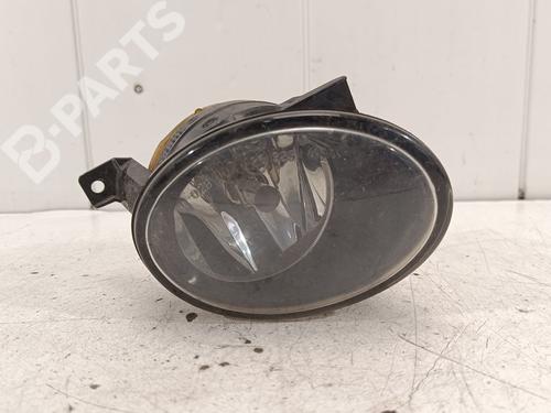 Used Right front fog light Right front fog light VW GOLF VI (5K1) 1.6 TDI (105 hp) 11011136 11011136