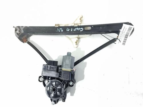 rear-left-window-mechanism-vw-golf-vii-5g1-bq1-be1-be2-2012-2013-2014-2015-2016-2017-2018-2019-2020-2021-35986384 main image