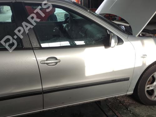 Used Right front door Right front door SEAT TOLEDO II (1M2) 1.9 TDI (110 hp) 11044096 11044096